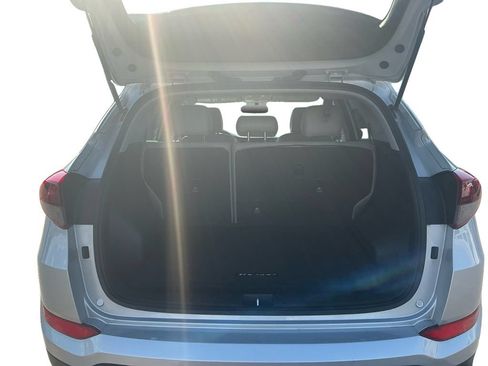 Used 2017 Hyundai Tucson SE w/ Cargo Package FWD image 24