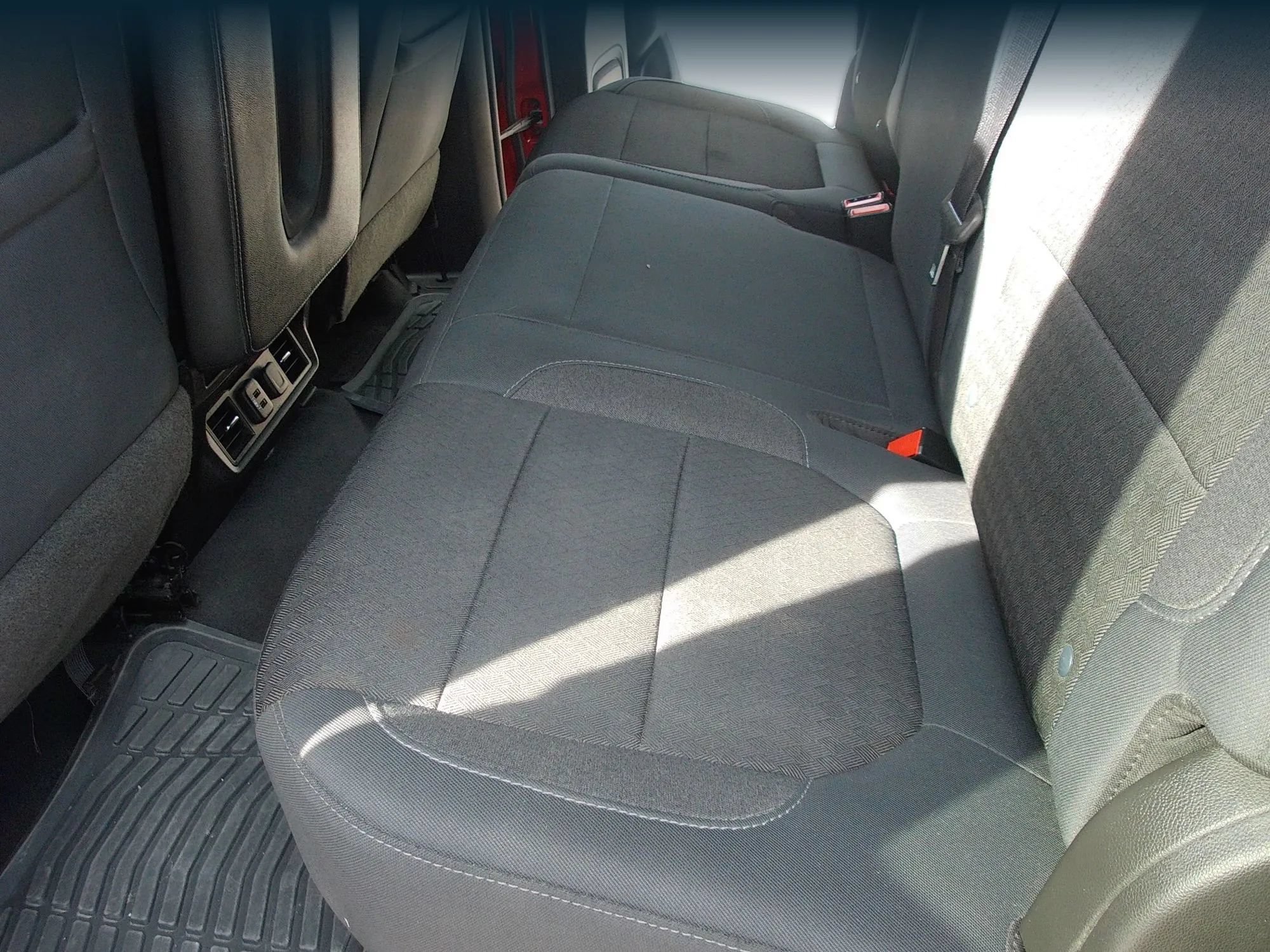 Used 2019 Chevrolet Silverado 1500 LT w/ All-Star Edition RWD image 11