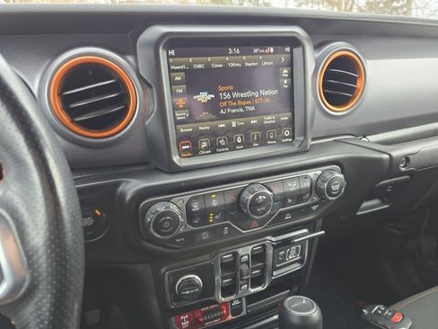 Used 2022 Jeep Gladiator Mojave w/ LED Lighting Group image 26