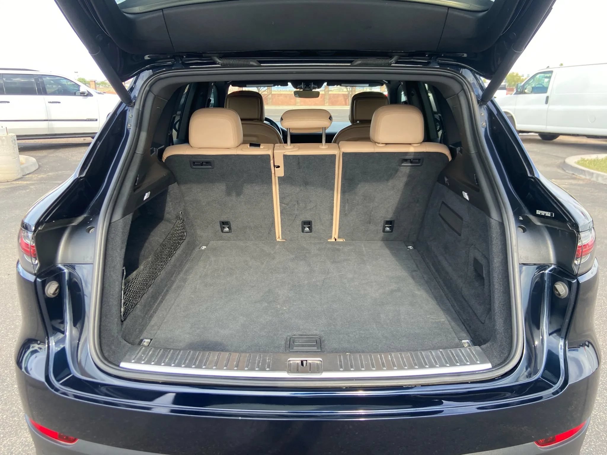 Used 2019 Porsche Cayenne AWD/4WD image 22