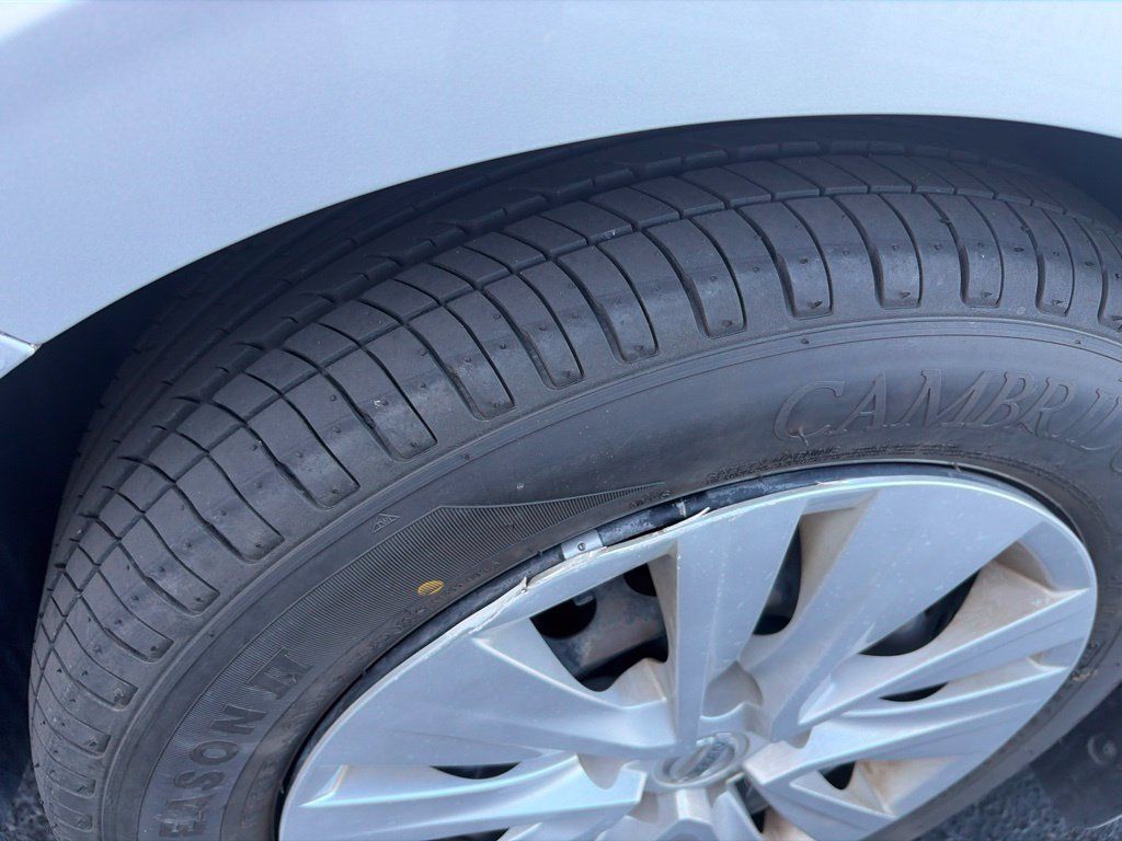 Certified 2023 Nissan Sentra S FWD image 8