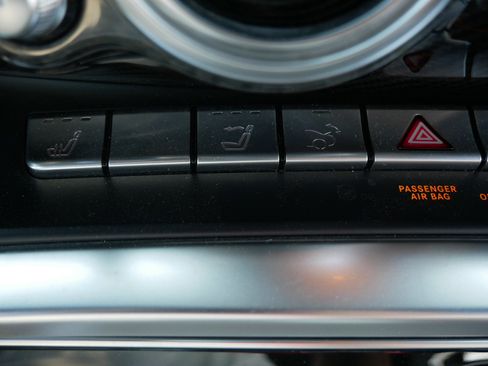 Used 2018 Mercedes-Benz AMG GT C image 31