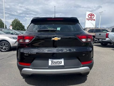 Used 2026 Chevrolet TrailBlazer LT AWD/4WD image 5