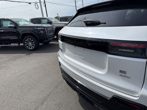 Used 2024 Honda Prologue Touring image 34