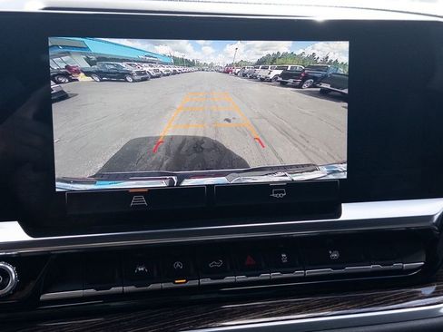 Used 2022 GMC Sierra 1500 Elevation w/ Max Trailering Package image 29