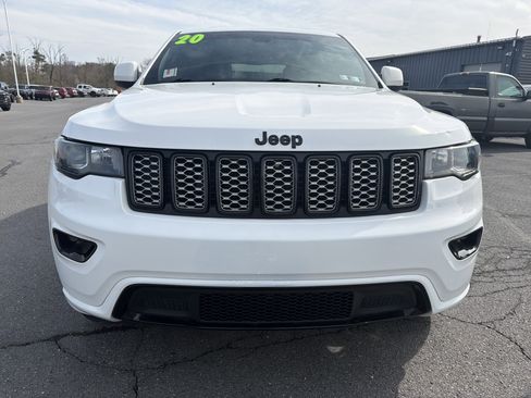 Used 2020 Jeep Grand Cherokee Altitude image 9