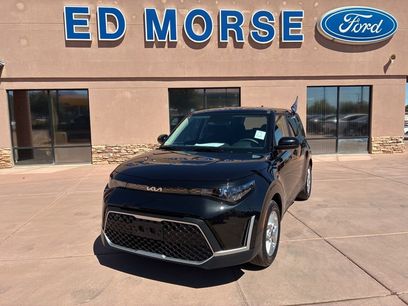 Certified 2025 Kia Soul LX