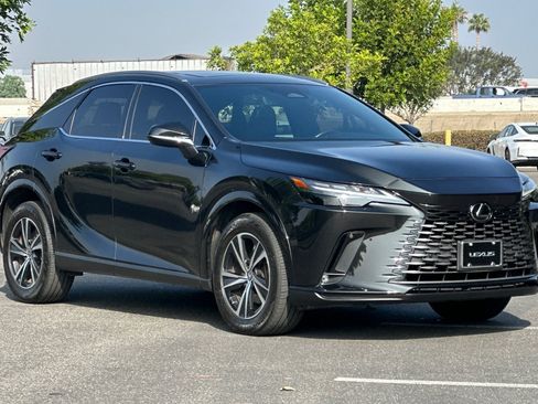 Used 2024 Lexus RX 350 FWD w/ Technology Package image 7