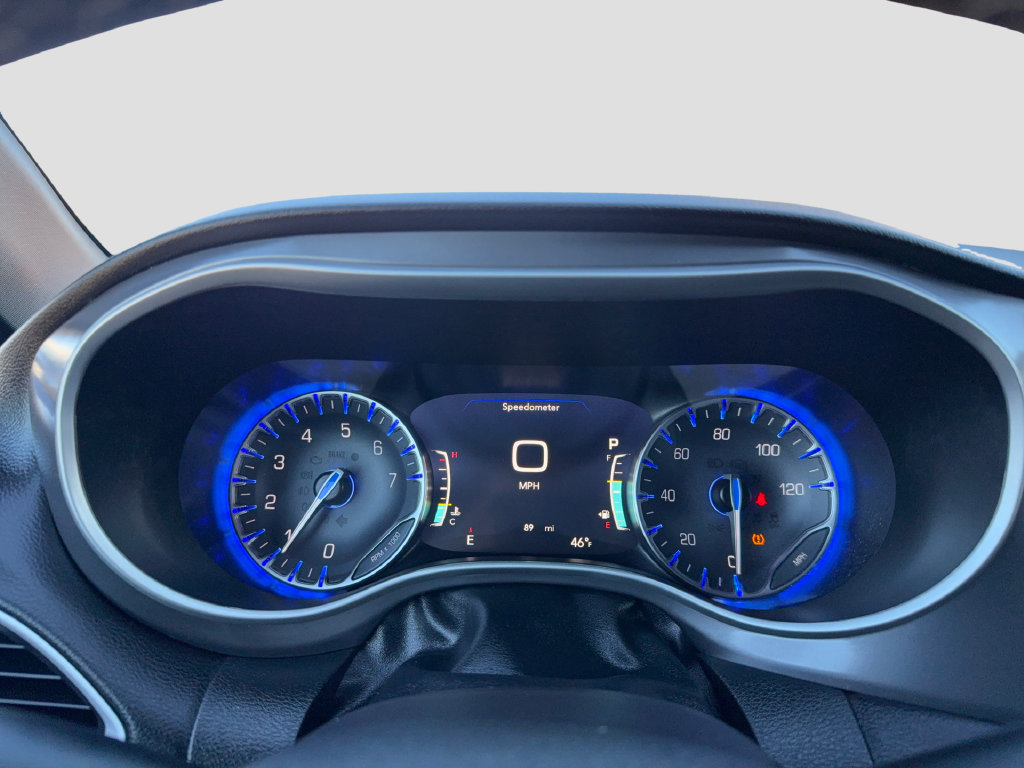 Used 2026 Chrysler Pacifica Select FWD image 17