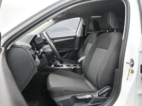 Used 2025 Volkswagen Jetta S image 16