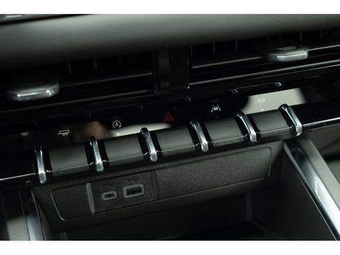 New 2026 GMC Canyon Elevation RWD image 26