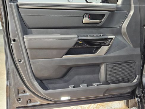 Certified 2025 Toyota Tundra Limited AWD/4WD image 20