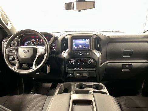 Certified 2021 Chevrolet Silverado 1500 Custom Trail Boss w/ LPO, Dark Essentials Package AWD/4WD image 17