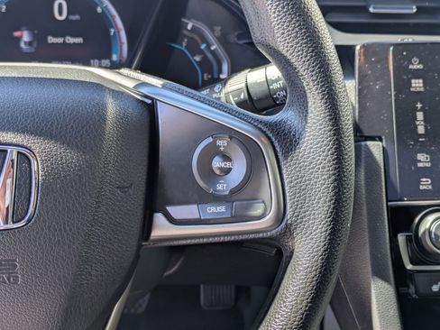 Used 2018 Honda Civic EX image 21