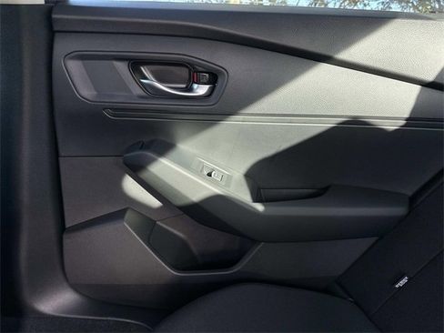 New 2025 Honda Accord SE image 14