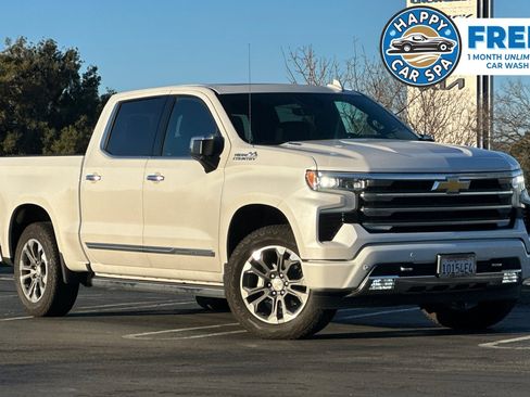 Used 2025 Chevrolet Silverado 1500 High Country w/ Technology Package image 1