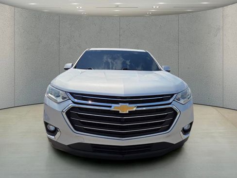 Used 2021 Chevrolet Traverse LT FWD image 8