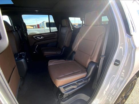 Used 2024 Chevrolet Tahoe High Country w/ Premium Package image 20