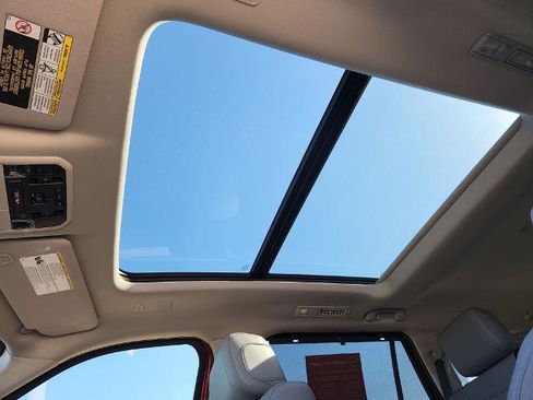 Used 2023 Toyota Sequoia Limited image 17