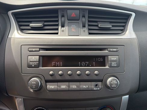 Used 2013 Nissan Sentra SR FWD image 15