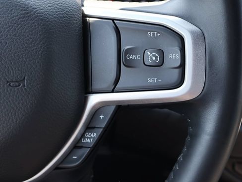 Used 2021 RAM 1500 Big Horn RWD image 7