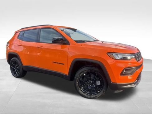 New 2026 Jeep Compass Latitude image 1