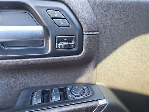 Used 2021 GMC Sierra 1500 Denali w/ Denali Ultimate Package image 5