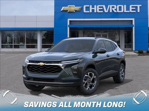 New 2026 Chevrolet Trax LT w/ Driver Confidence Package FWD image 6