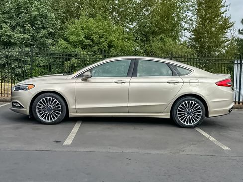 Used 2018 Ford Fusion Titanium AWD/4WD image 6