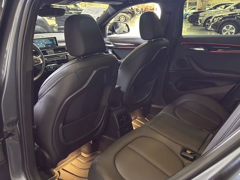 Used 2021 BMW X2 sDrive28i image 21