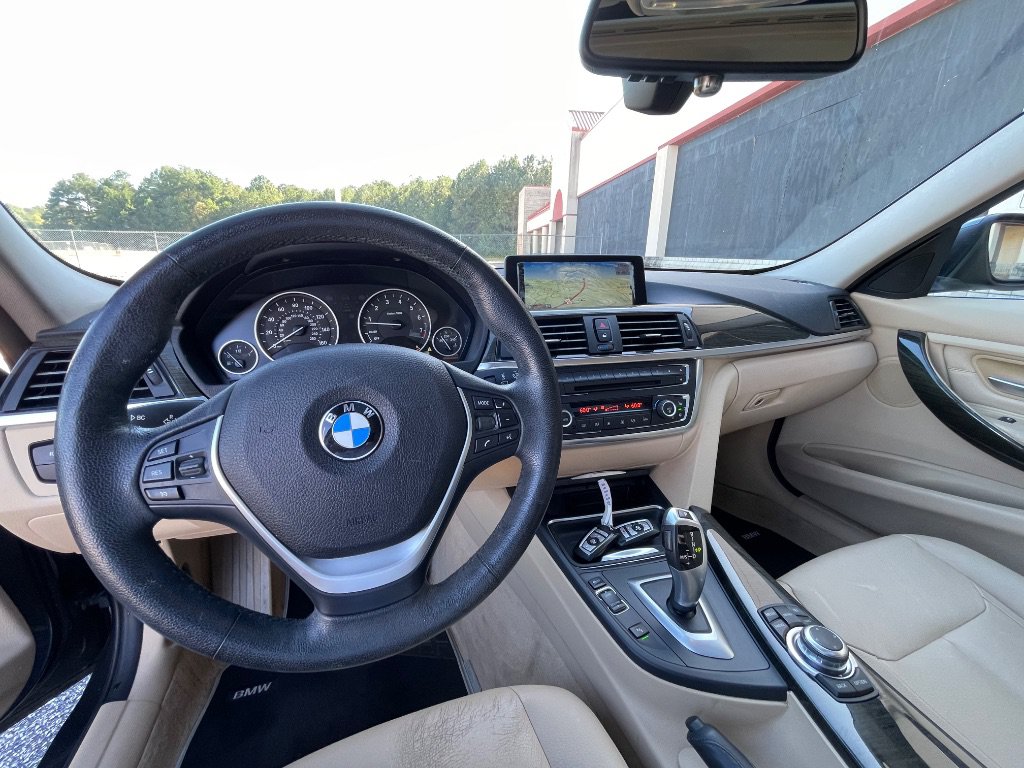 Used 2012 BMW 328i Sedan RWD image 49