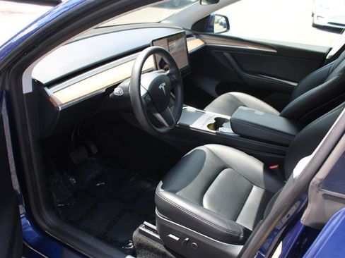 Used 2023 Tesla Model Y Long Range AWD/4WD image 10