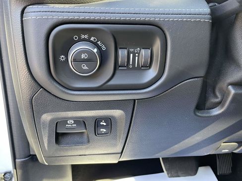 Used 2019 RAM 1500 Limited AWD/4WD image 21
