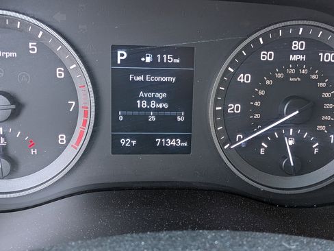Used 2019 Hyundai Tucson Sport w/ Cargo Package FWD image 29