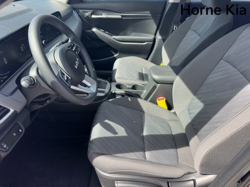 New 2026 Kia Seltos LX FWD image 9