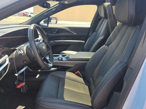 Used 2024 Cadillac Lyriq Sport AWD/4WD image 50