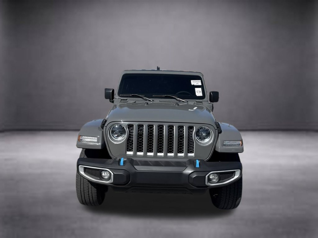 Used 2023 Jeep Wrangler Unlimited Sahara AWD/4WD image 11
