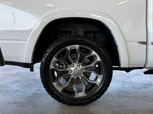 Used 2021 RAM 1500 Limited image 12