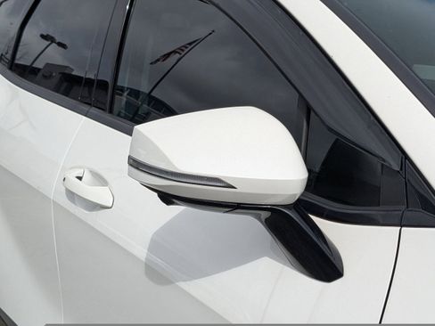 Used 2023 Kia Sportage SX Prestige image 11