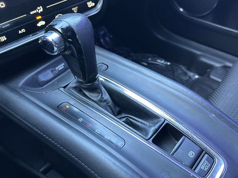 Used 2020 Honda HR-V EX image 21