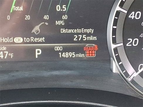 Certified 2024 Toyota Highlander XLE image 21