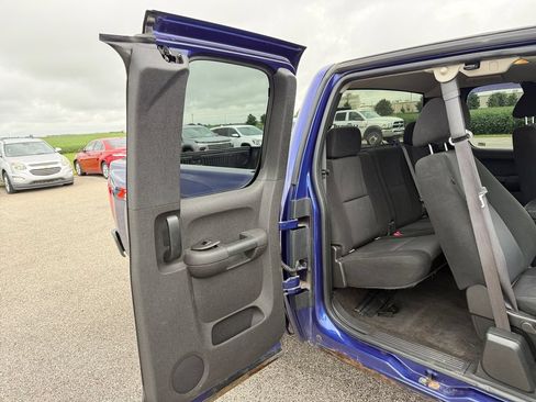 Used 2011 Chevrolet Silverado 1500 LT w/ All-Star Edition AWD/4WD image 33