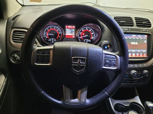 Used 2017 Dodge Journey Crossroad FWD image 22