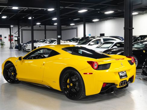 Used 2010 Ferrari 458 Italia Coupe RWD image 80