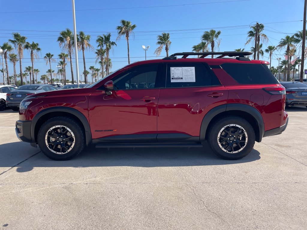 Used 2024 Nissan Pathfinder Rock Creek AWD/4WD image 2