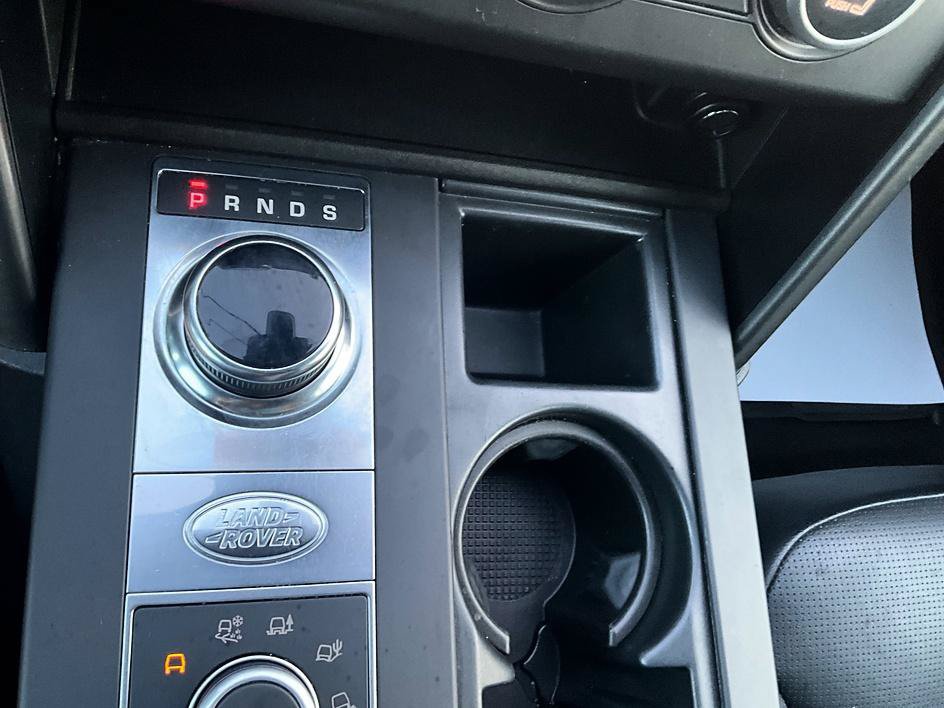 Used 2020 Land Rover Discovery Landmark AWD/4WD image 23