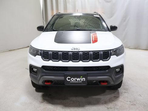 New 2026 Jeep Compass Trailhawk AWD/4WD image 2