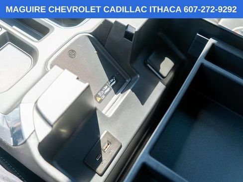 Used 2022 Chevrolet Silverado 1500 High Country w/ High Country Premium Package AWD/4WD image 41