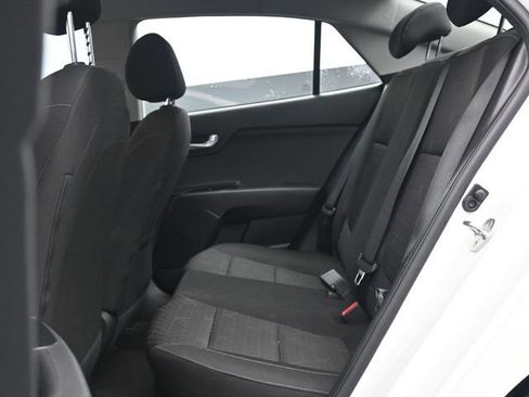 Used 2023 Kia Rio S image 5