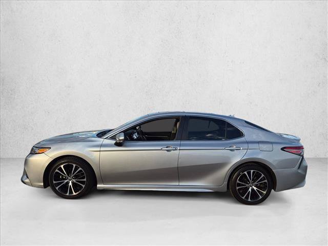 Used 2019 Toyota Camry SE w/ Convenience Package FWD image 5